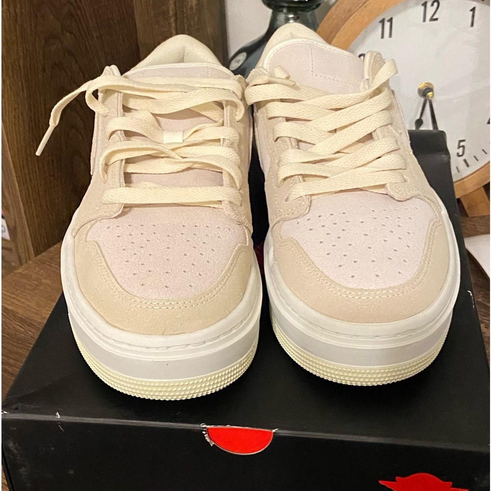 Size W8 new in box Air Jordan 1 Elevate Low Nike Color: Coconut Milk